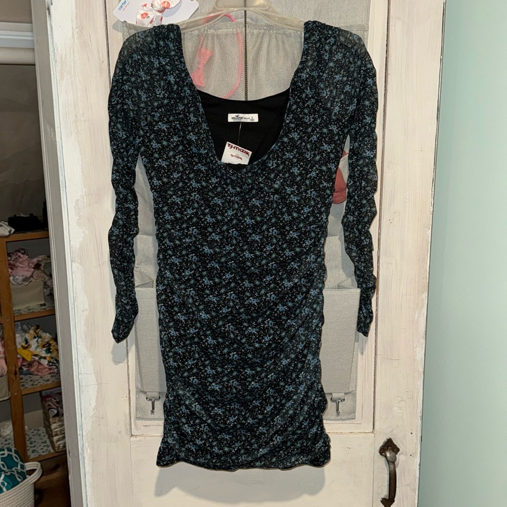 Ruched Blue and Black Hollister Dress